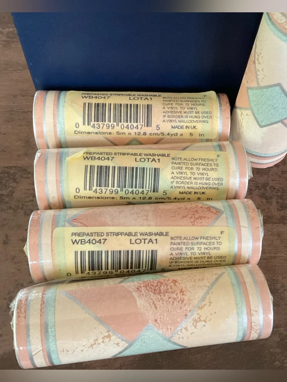 1990’s Southwestern Style Wallpaper 5 Roll Set New